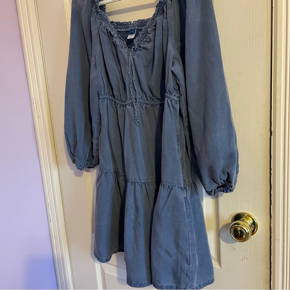 Old Navy Denim-Blue Chambray Dress with Smocked Top and Pockets